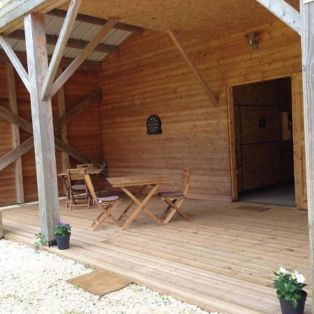 Redspring Chambres D'Hotes Coligny Екстериор снимка